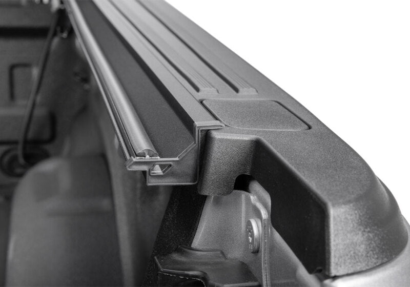 BAK 17-23 Ford Super Duty 6ft 9in Bed BAKFlip G2