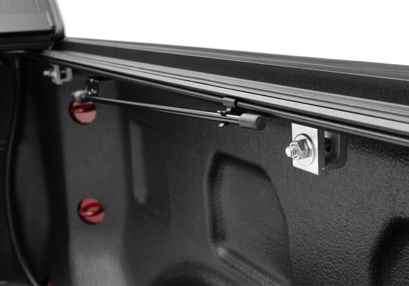 BAK 88-13 Chevy Silverado & C/K 1500 / 88-14 Chevy Silverado 2500/3500 HD 6ft 6in Bed BAKFlip G2