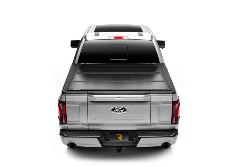 BAK 21-22 Ford F-150 (Incl. 2022 Lightning) BAKFlip G2 5.7ft Bed Cover
